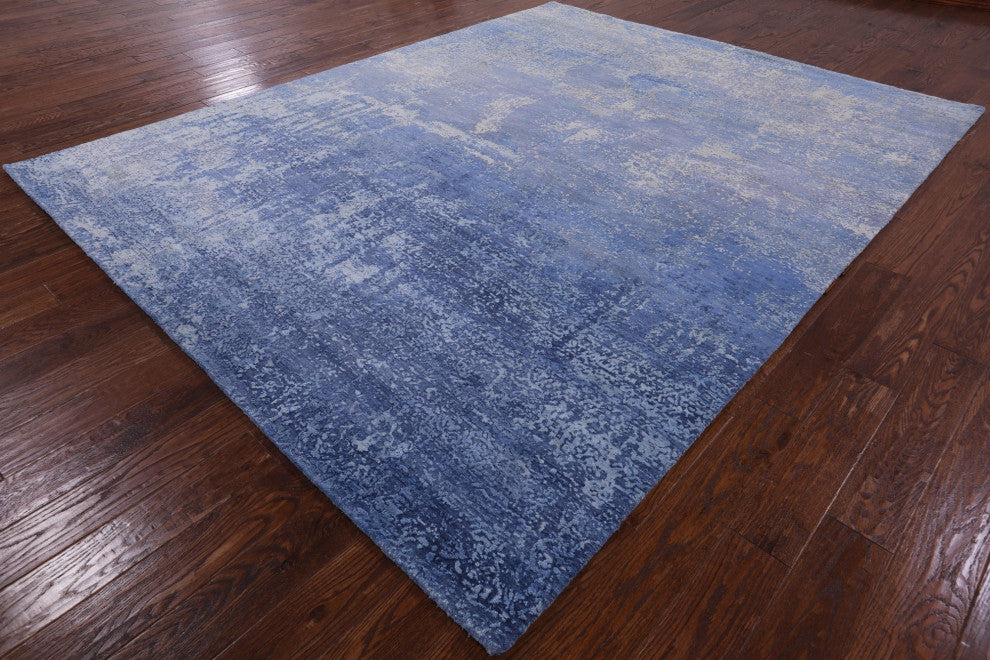 7' 11" X 10' 2" Hand Knotted Modern Wool and Silk Rug Q7145