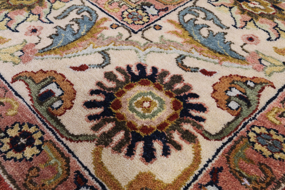 7' 8" X 9' 10" Hand-Knotted Persian Fine Serapi Wool Rug - Q14691