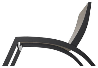 Dune Sling Stackable Outdoor Hydro-Lounge Chaise, Kora/Black