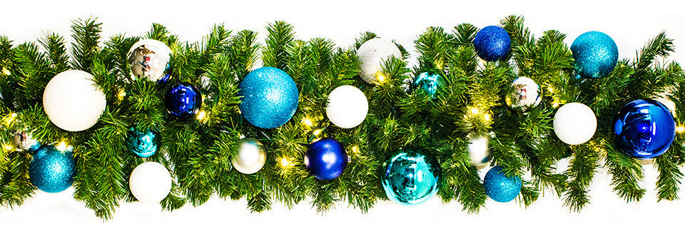 9' Sequoia Garland Decorated With The Arcticl Ornament