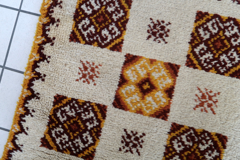 Vintage French Savonnerie Rug 2.5'x4.8', 77cmx146cm 1960s