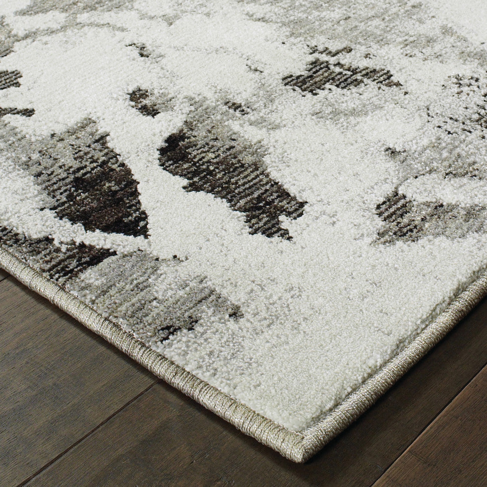 Elements Misty Shadows Charcoal/White Area Rug, 5'3"x7'3"