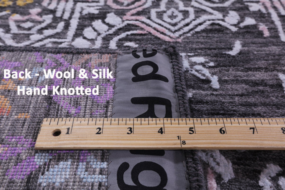 9' 0" X 12' 2" Modern Wool and Silk Hand Knotted Rug Q9256