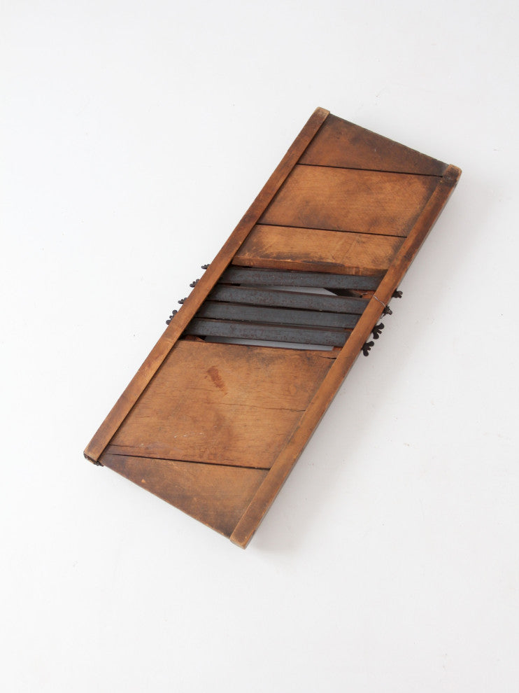 Consigned, Antique Primitive Kitchen Mandolin