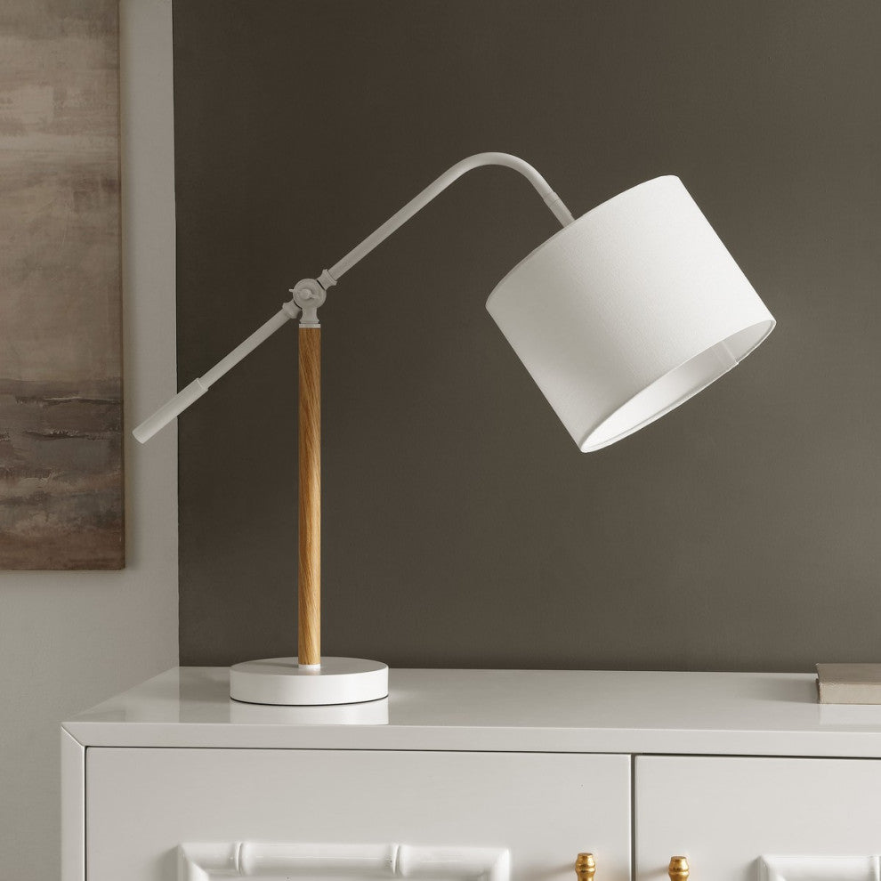 Safavieh Loryn 23.5" Table Lamp