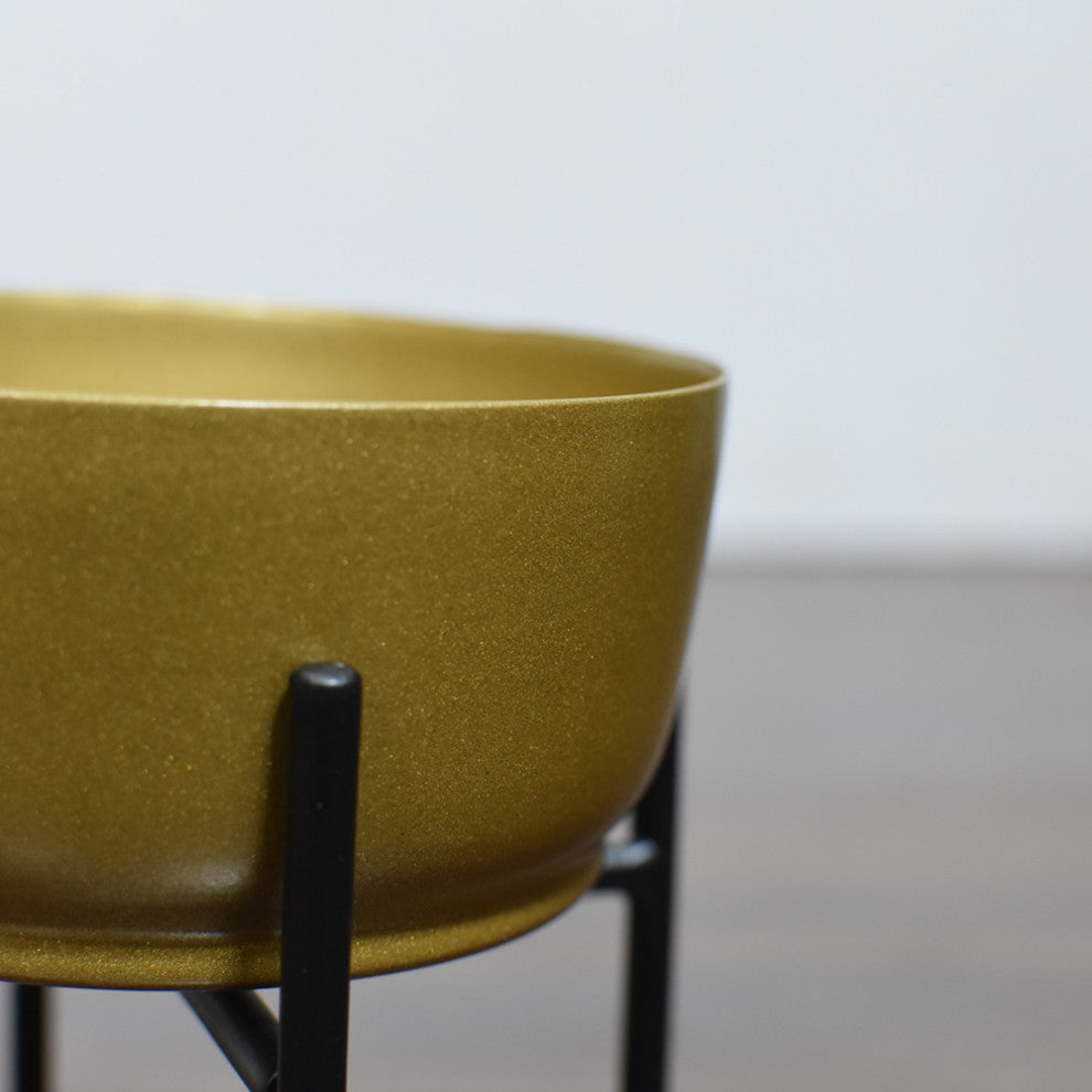Handmade 100% Iron Round Modern Planters Pot, Gold