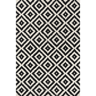 Nuloom Hand-Tufted Geometric Tuscan Rug, Beige 10'x14'