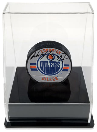 OnDisplay Deluxe UV-Protected Hockey Puck Display Case - Angle Black Base