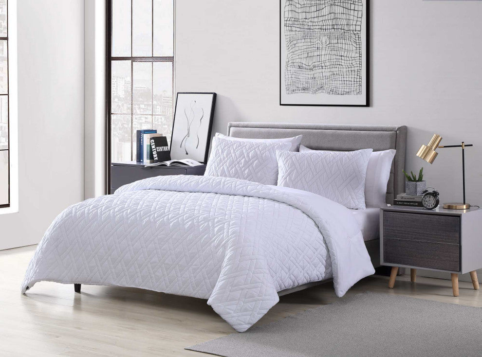 The Nesting Company Larch 3 Piece Comforter Set - King - White
