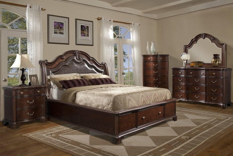 Tomlyn Dresser