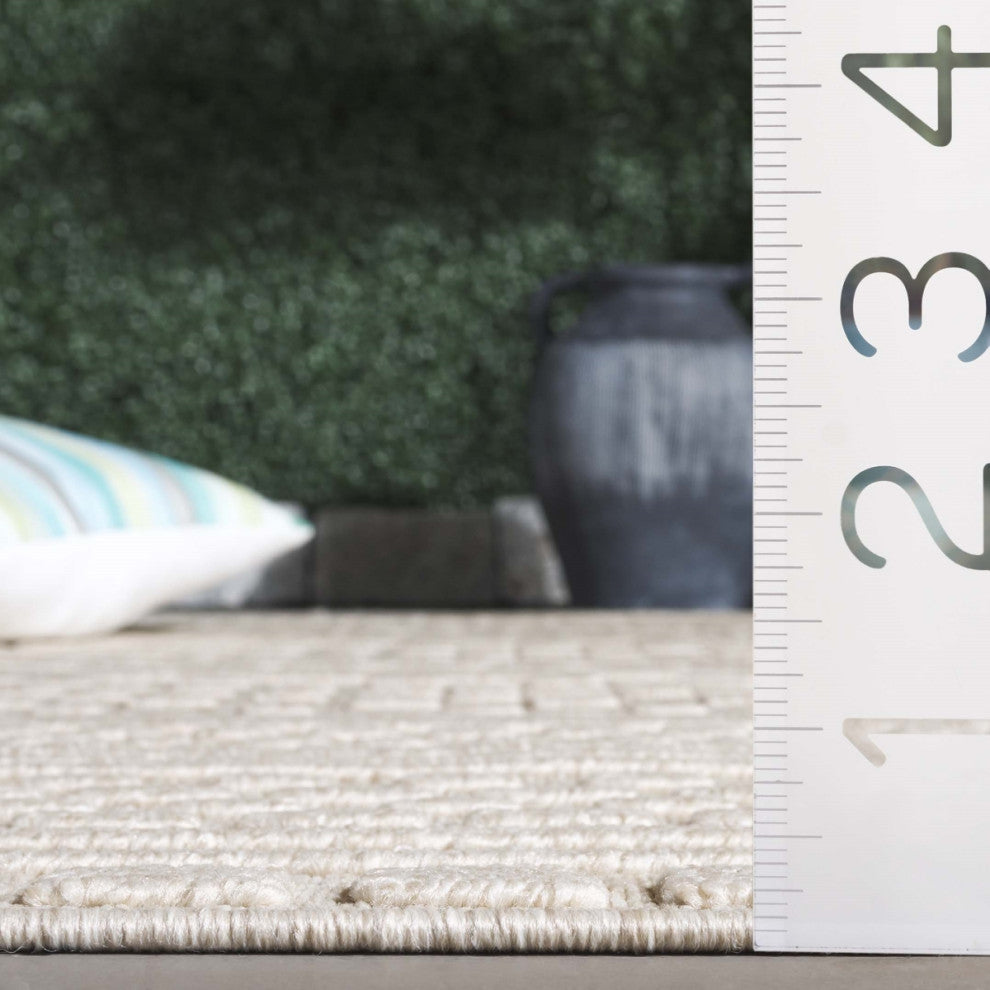 Safavieh Indoor-Outdoor Milos Collection, MLO110 Rug