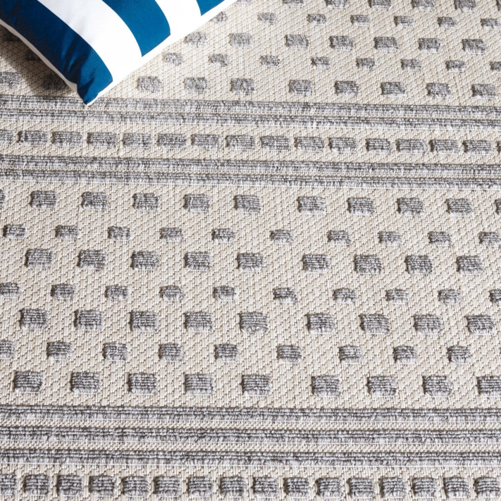 Safavieh Indoor-Outdoor Milos Collection, MLO110 Rug