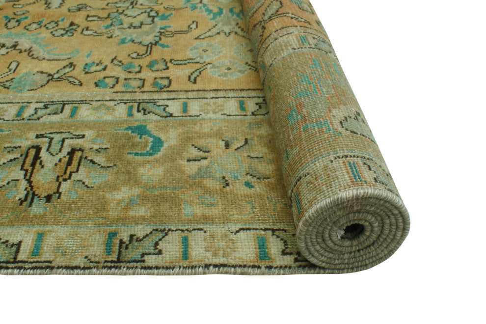 Fine Vintage Distressed Belia Rust/Brown Rug, 9'9 x 11'2