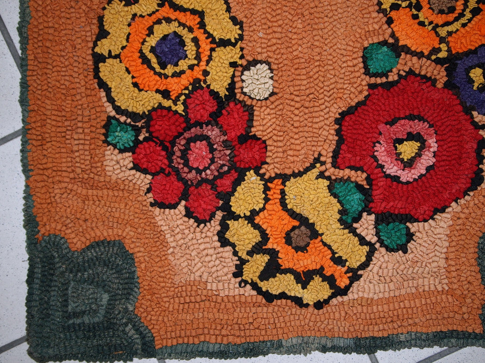 Handmade Vintage American Hooked Rug 2'x3', 61cmx91cm 1940s