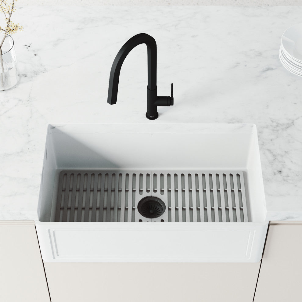 VIGO Hart Hexad 18" H Single Handle Pull-Down Kitchen Faucet, Matte Black, Without Extras