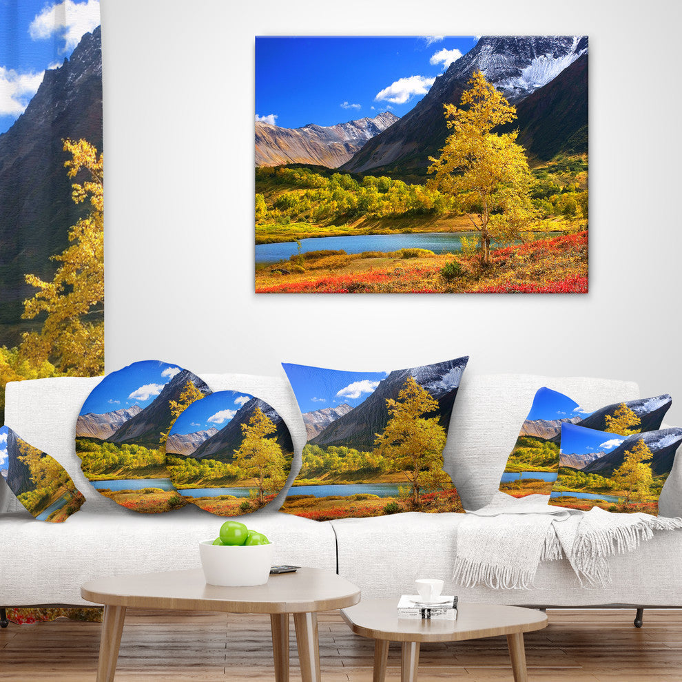 Beautiful Kamchatka Mountains Landscape Printed Throw Pillow, 18"x18"