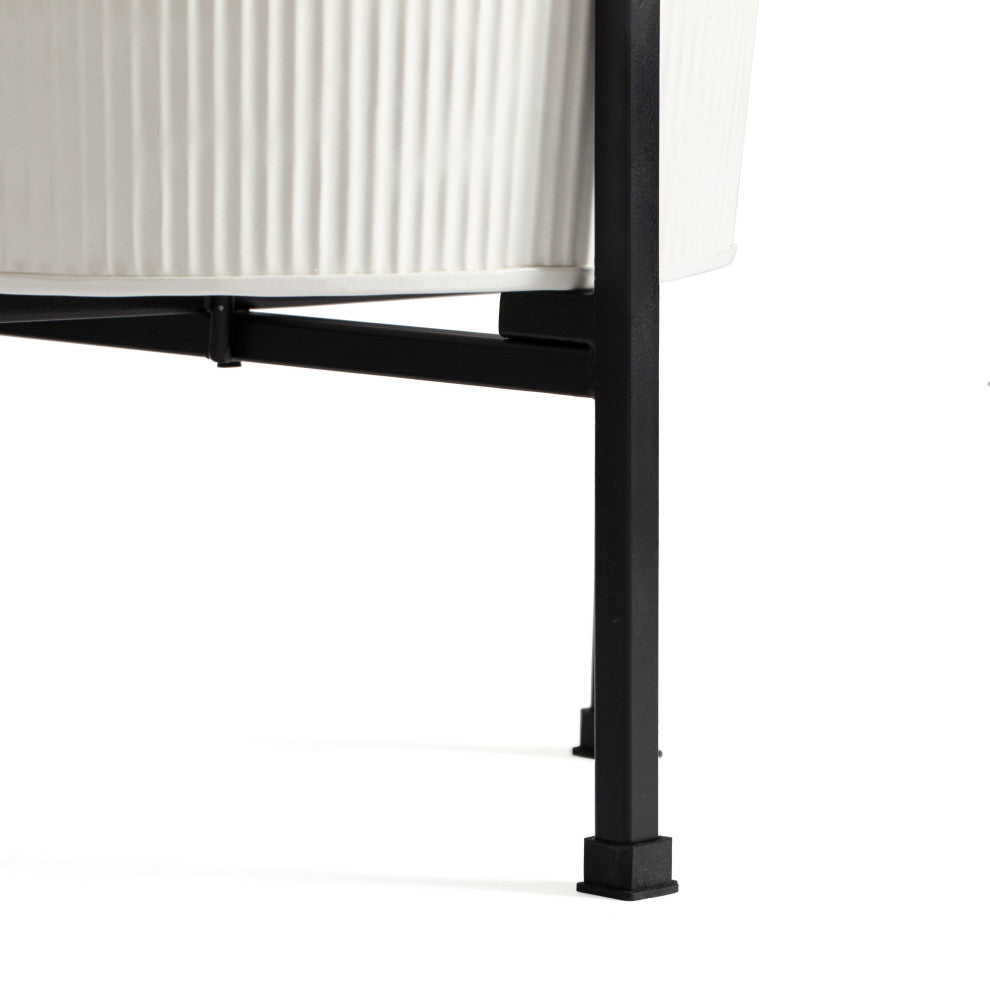 Metal Planters With Stand, 2-Piece Set, White