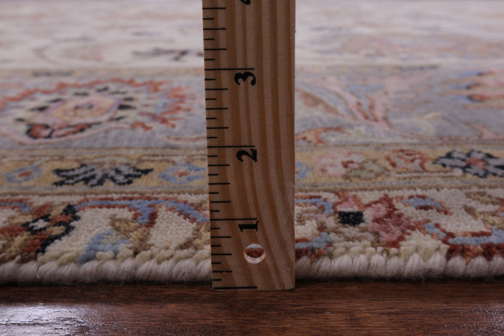 8' 1" X 9' 9" Hand-Knotted Persian Tabriz Wool Rug Q9025