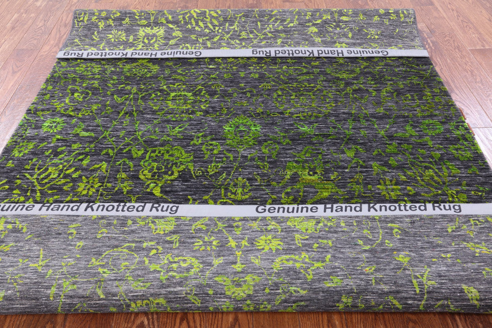 Persian Wool and Silk Hand Knotted Rug 6' 0" X 8' 7" Q8565