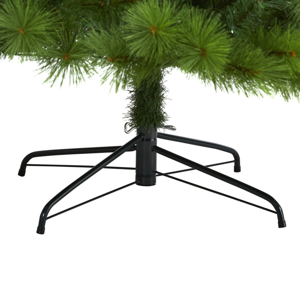 8ï¿½ Green Scotch Pine Artificial Christmas Tree with 600 Clear LED Lights