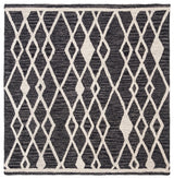 Safavieh Micro-Loop Collection MLP157 Rug, Charcoal/Ivory, 5' Square