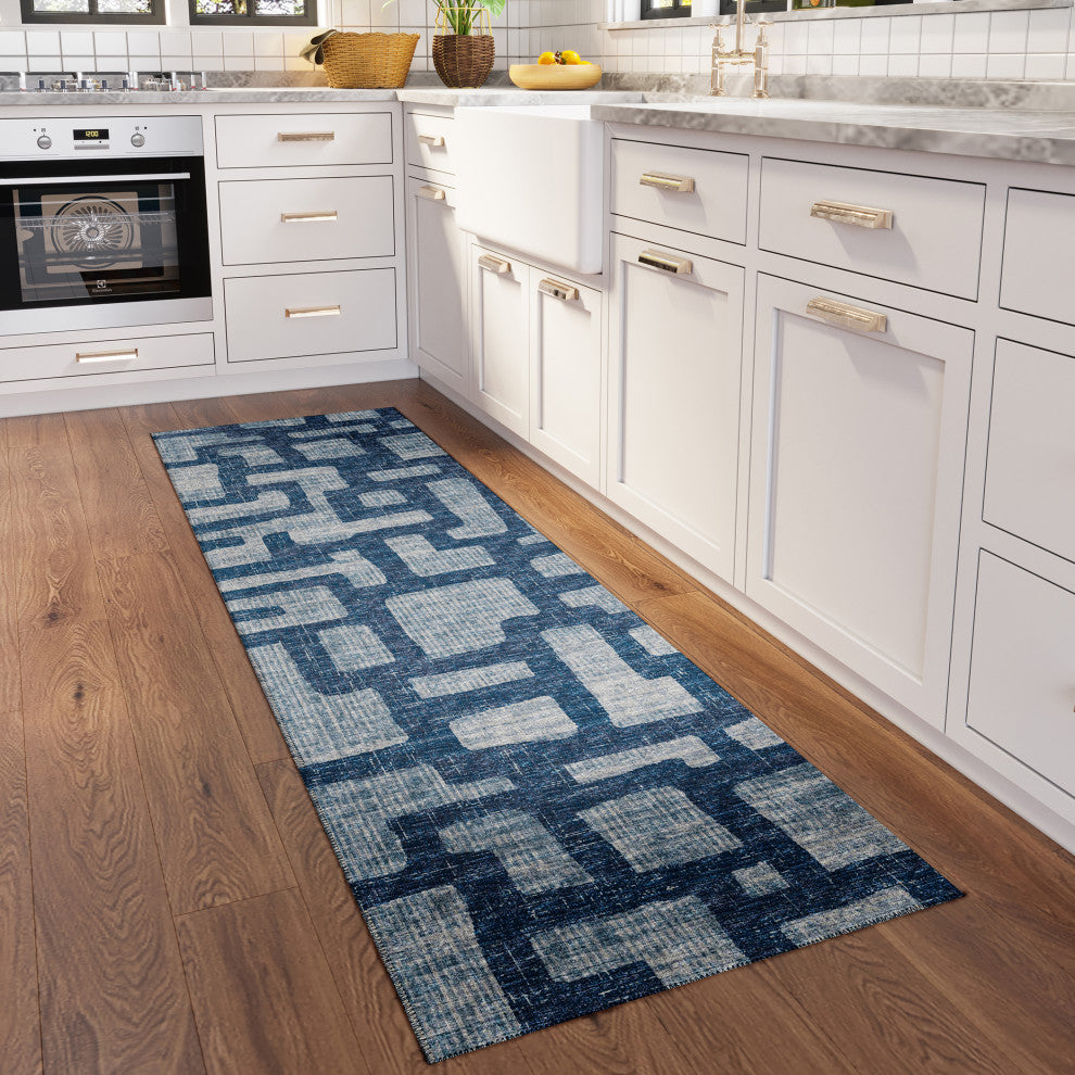 Indoor/Outdoor Sedona SN4 Storm Machine Washable 2'3" x 7'6" Runner Rug