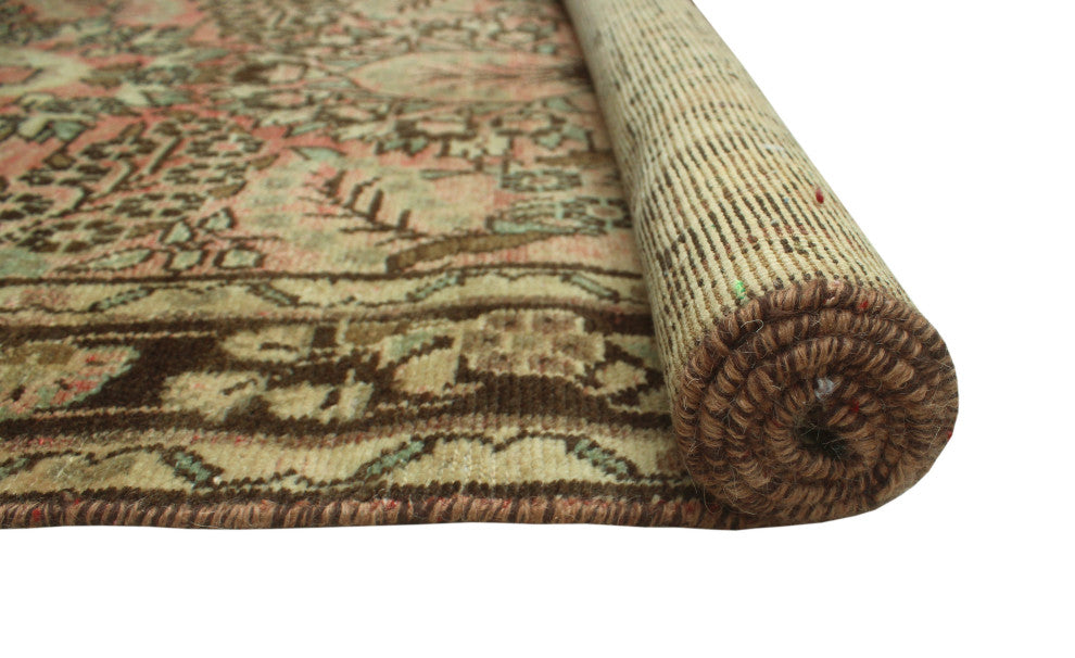 Fine Vintage Distressed Dexther Rust Rug