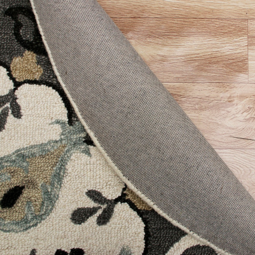 7" Round Gray and White Floral Medallion Area Rug