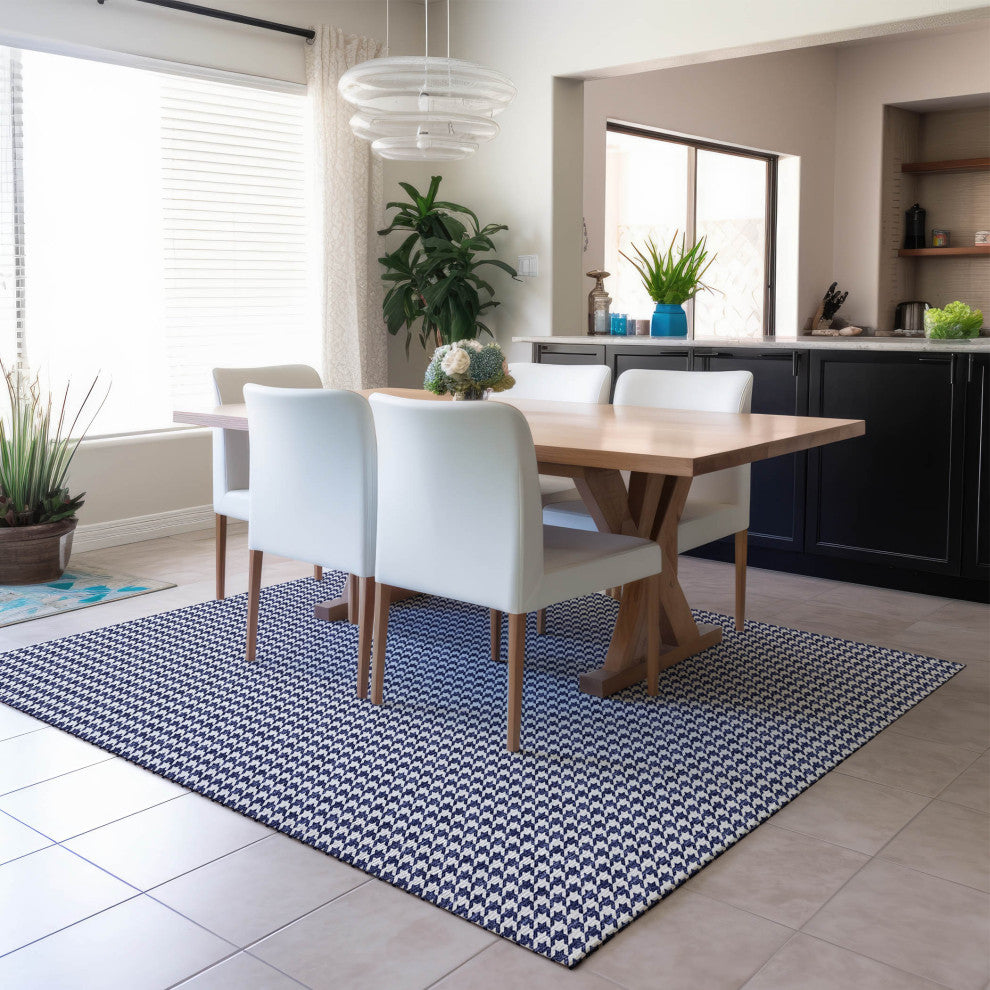Indoor/Outdoor Hinton HN1 Navy Machine Washable 9' x 12' Rug