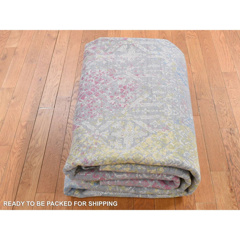 Gray, TRELLIS IN THE SPRING, Wool and Pure Silk, Hand Knotted Rug, 8'x10'