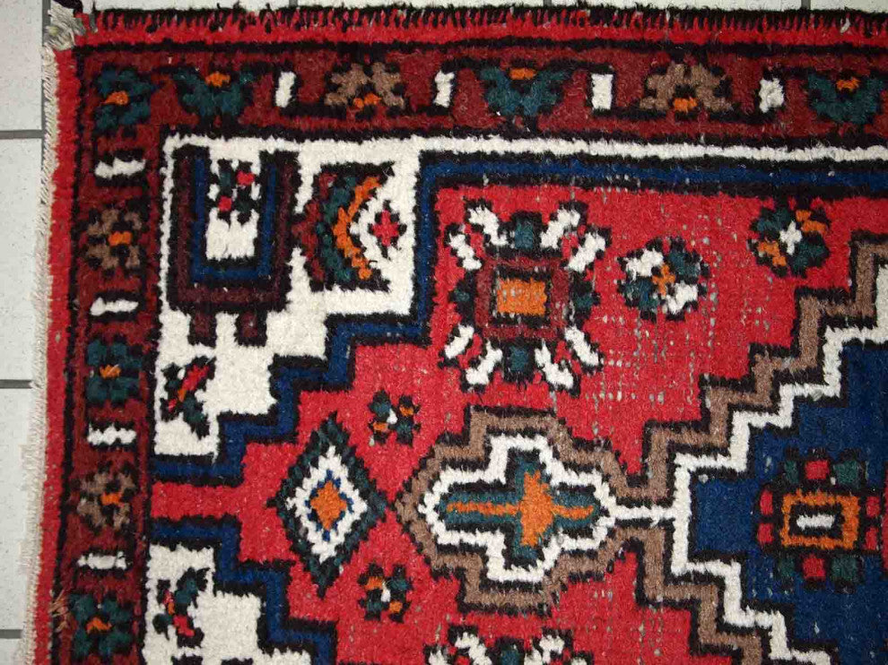 Handmade Vintage Persian Hamadan Rug, 2.4'x4.6', 75cmx141cm 1970s