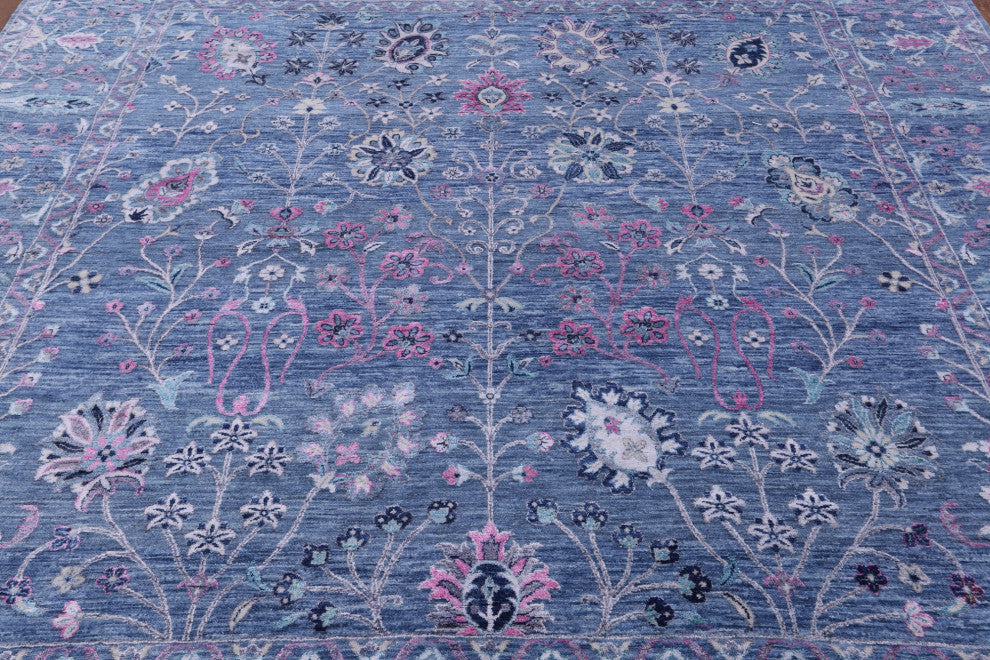 9' Square Wool & Silk Handmade Persian Rug - Q13046