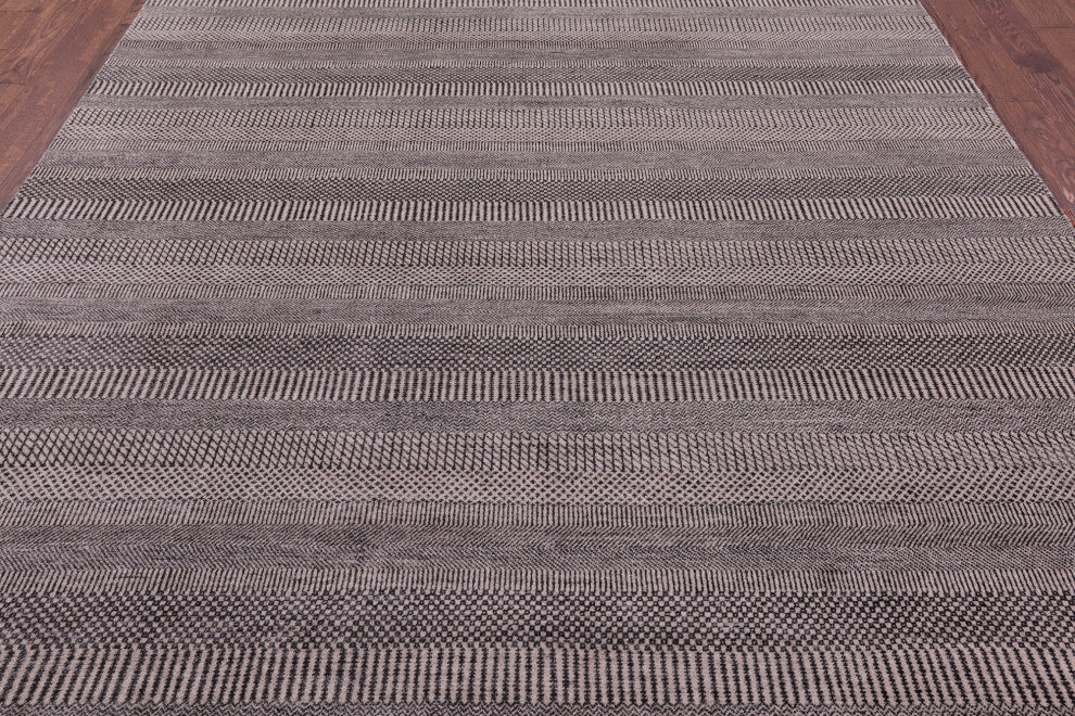 8' 1" X 10' 3" Hand-Knotted Savannah Grass Wool and Silk Rug Q11968