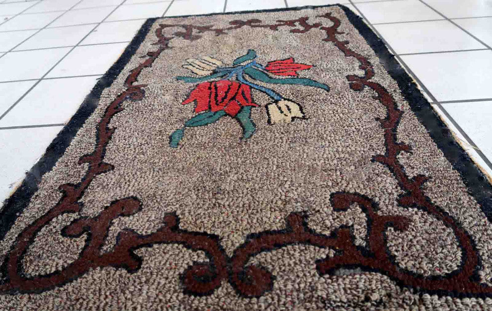 Handmade Antique American Hooked Rug 2'x3.3', 63cmx101cm, 1880s