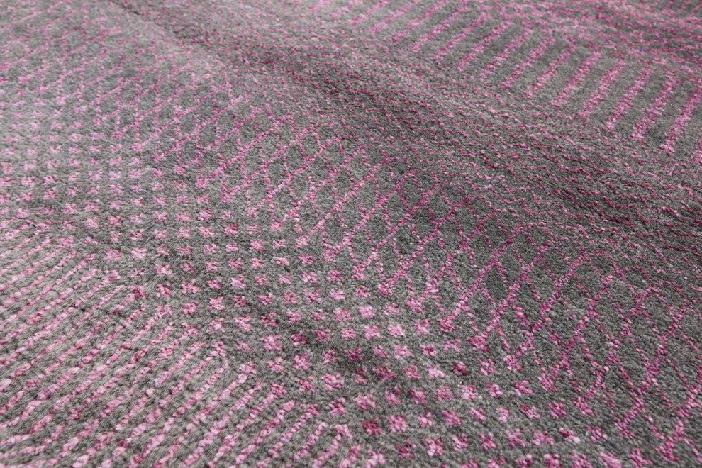 7' 10" X 10' 2" Wool and Silk Handmade Savannah Grass Rug Q11429