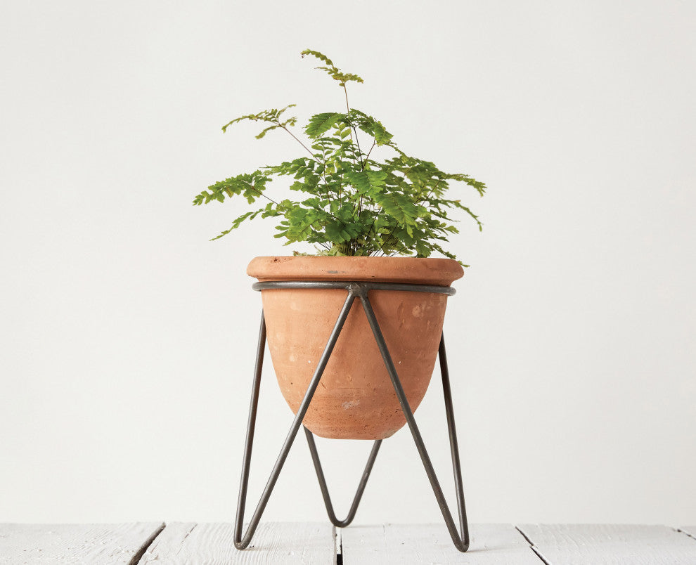 Terracotta Pot With Metal Stand, 2-Piece Set