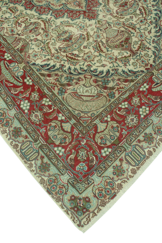Fine Vintage Distressed Claiborn Beige/Burgundy Rug, 6'6x9'7