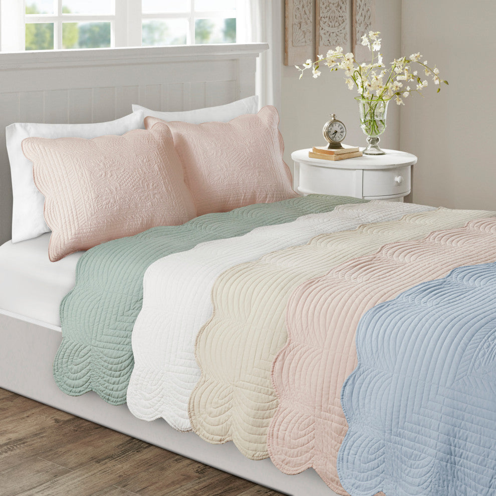 Madison Park Tuscany 3 Piece Reversible Scalloped Edge Quilt Set