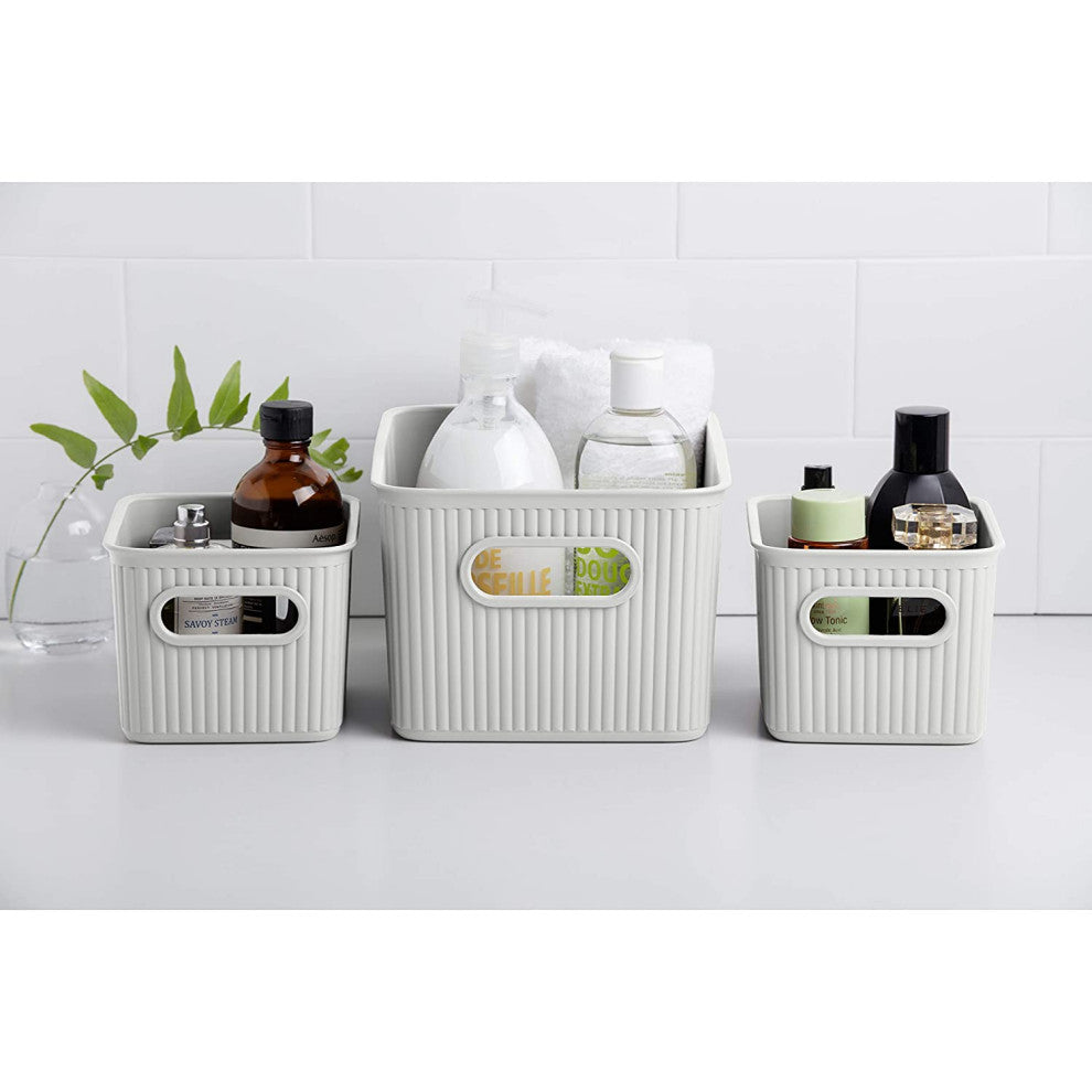 Superio Ribbed Storage Bin, Plastic Storage Basket, White, 5 L