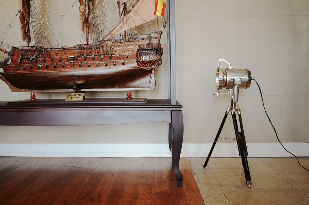 Alum Spot Light On Wooden Stand Aluminum Home Decor