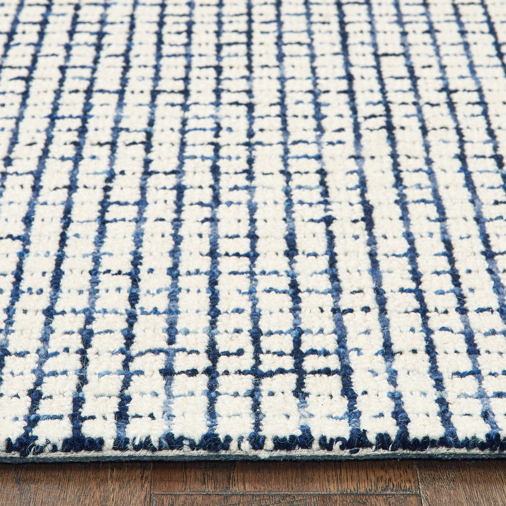 5" x 8" Navy and Ivory Grids Area Rug