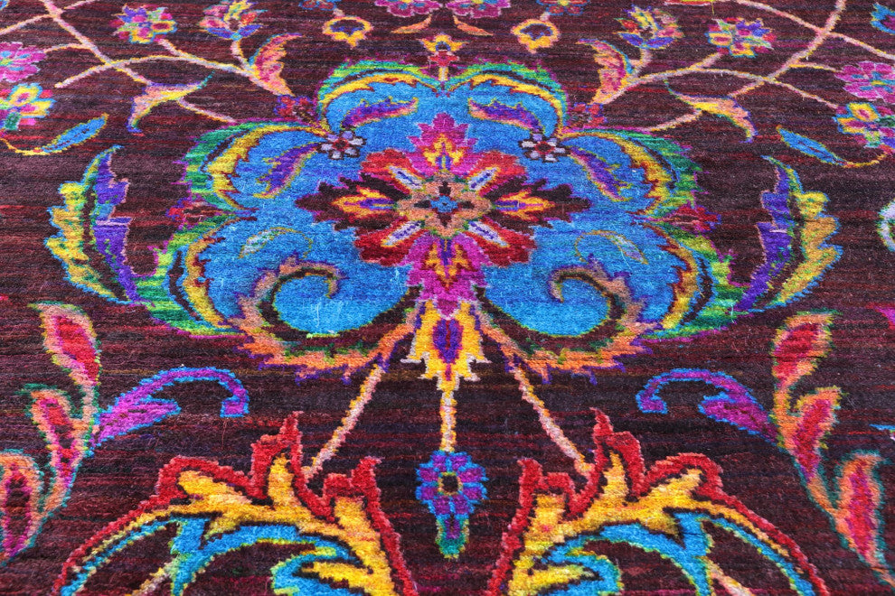 5' 8" X 7' 9" Persian Silk Hand Knotted Rug Q6807