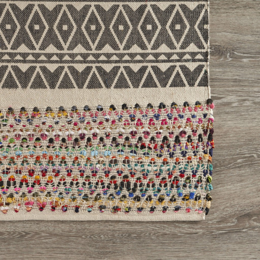 5' x 7' Colorful Traditional Chindi Area Rug