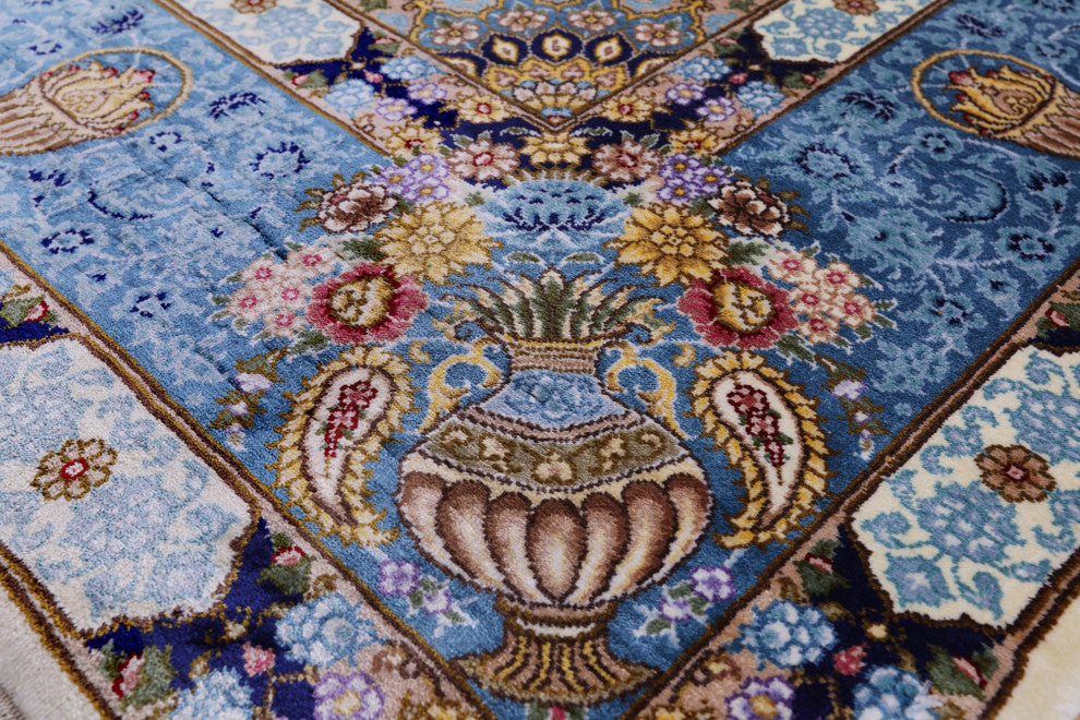 4' 0" X 6' 0'' Persian 100% Silk High End Hand Knotted Rug Q4823