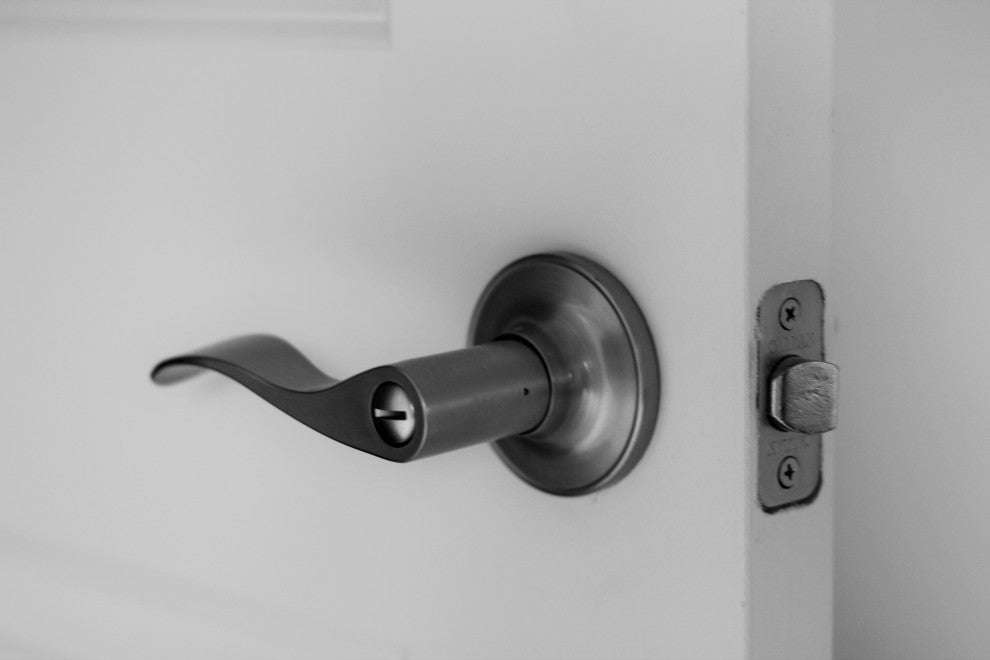 Delaney Hardware Callan Bennett Keyed Entry Lever Set, Black