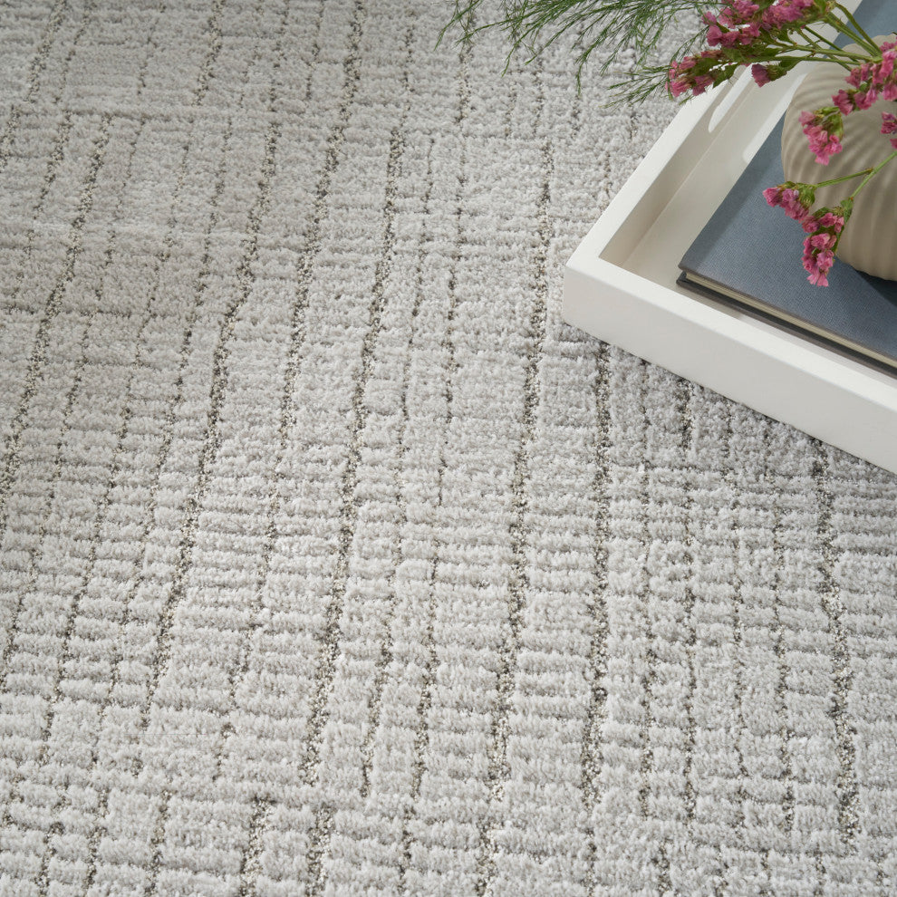 Nourison Andes 6' x 9' Silver Scandinavian Indoor Rug