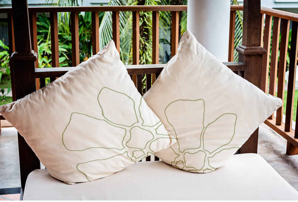Petal Lines Indoor/Outdoor Throw Pillow, Green/White, 16x16"