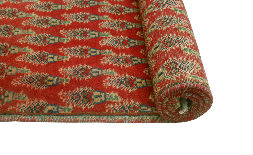 Fine Vintage Distressed Mariam Red/Beige Runner, 1'6x7'4