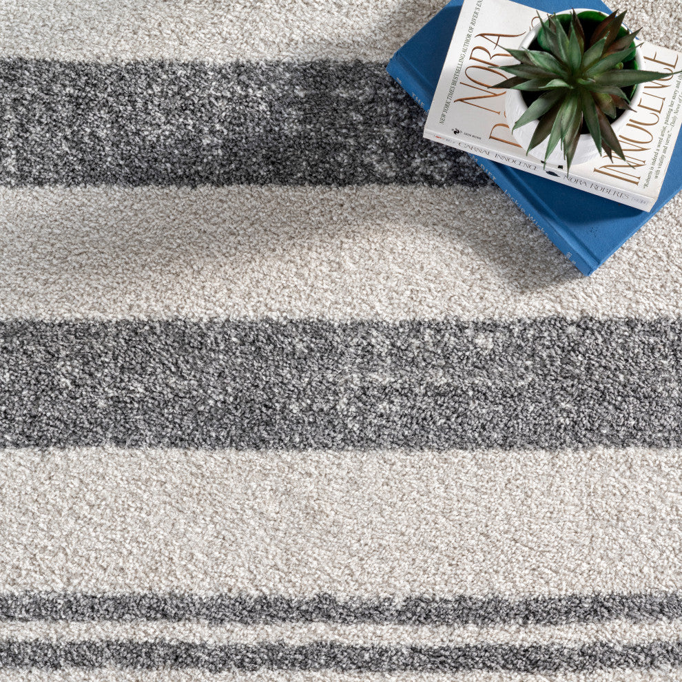 Nuloom Contemporary Geometric Parallels Rug, Grey 5'3"Round