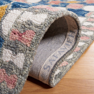 Safavieh Aspen Collection APN128 Rug, Grey/Pink, 5' Round